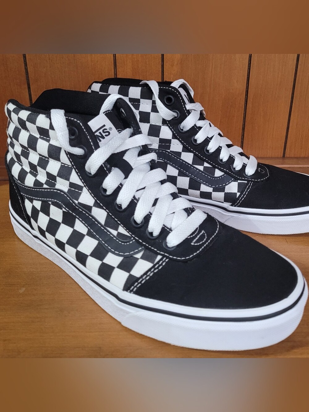 Vans Ward High white / black Checkerboard Sneakers Mens Size 8